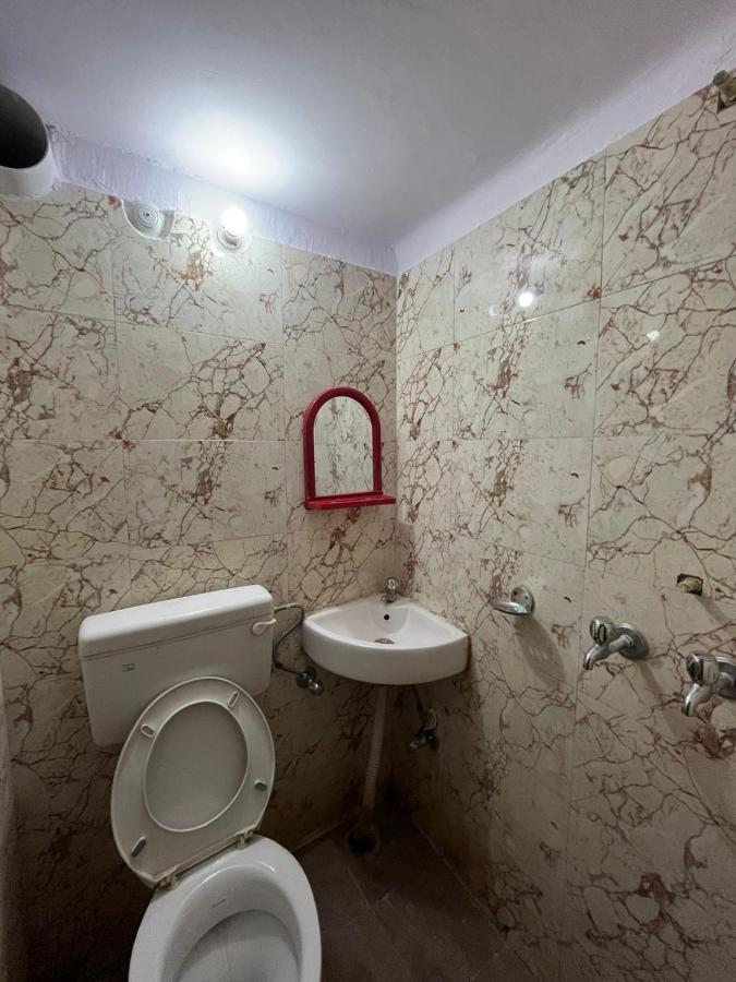 Vishwa Deva Homestay Varanasi Dış mekan fotoğraf