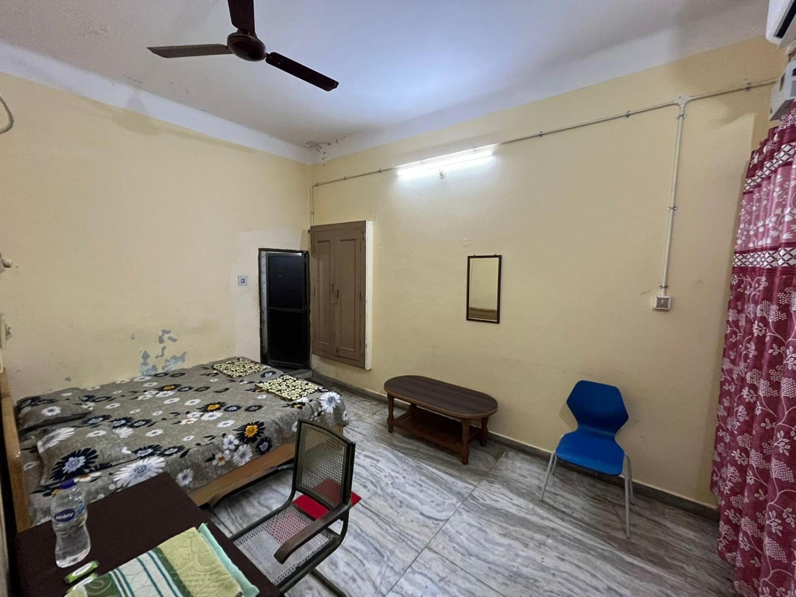 Vishwa Deva Homestay Varanasi Dış mekan fotoğraf