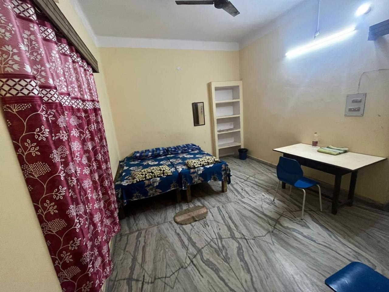 Vishwa Deva Homestay Varanasi Dış mekan fotoğraf