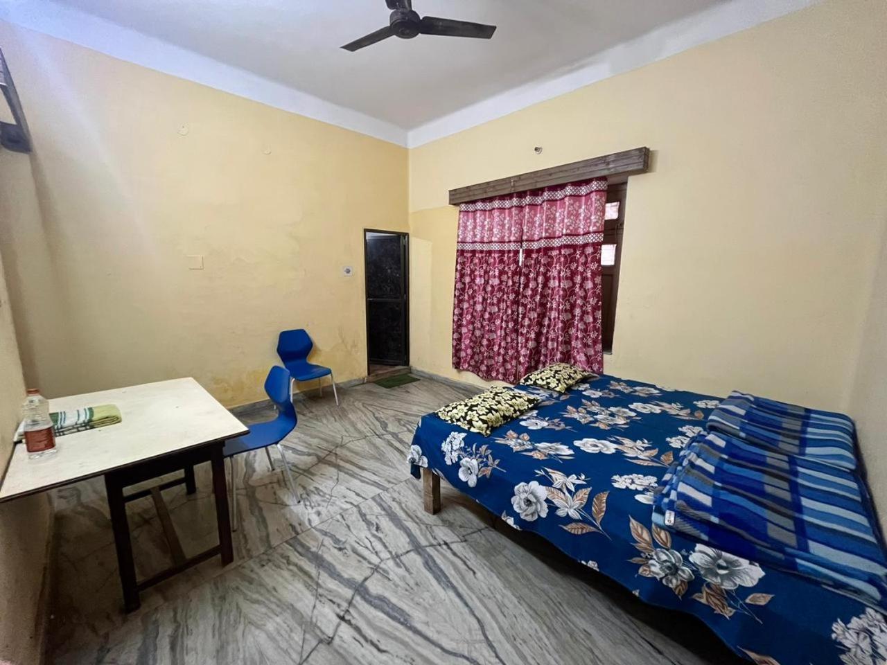 Vishwa Deva Homestay Varanasi Dış mekan fotoğraf
