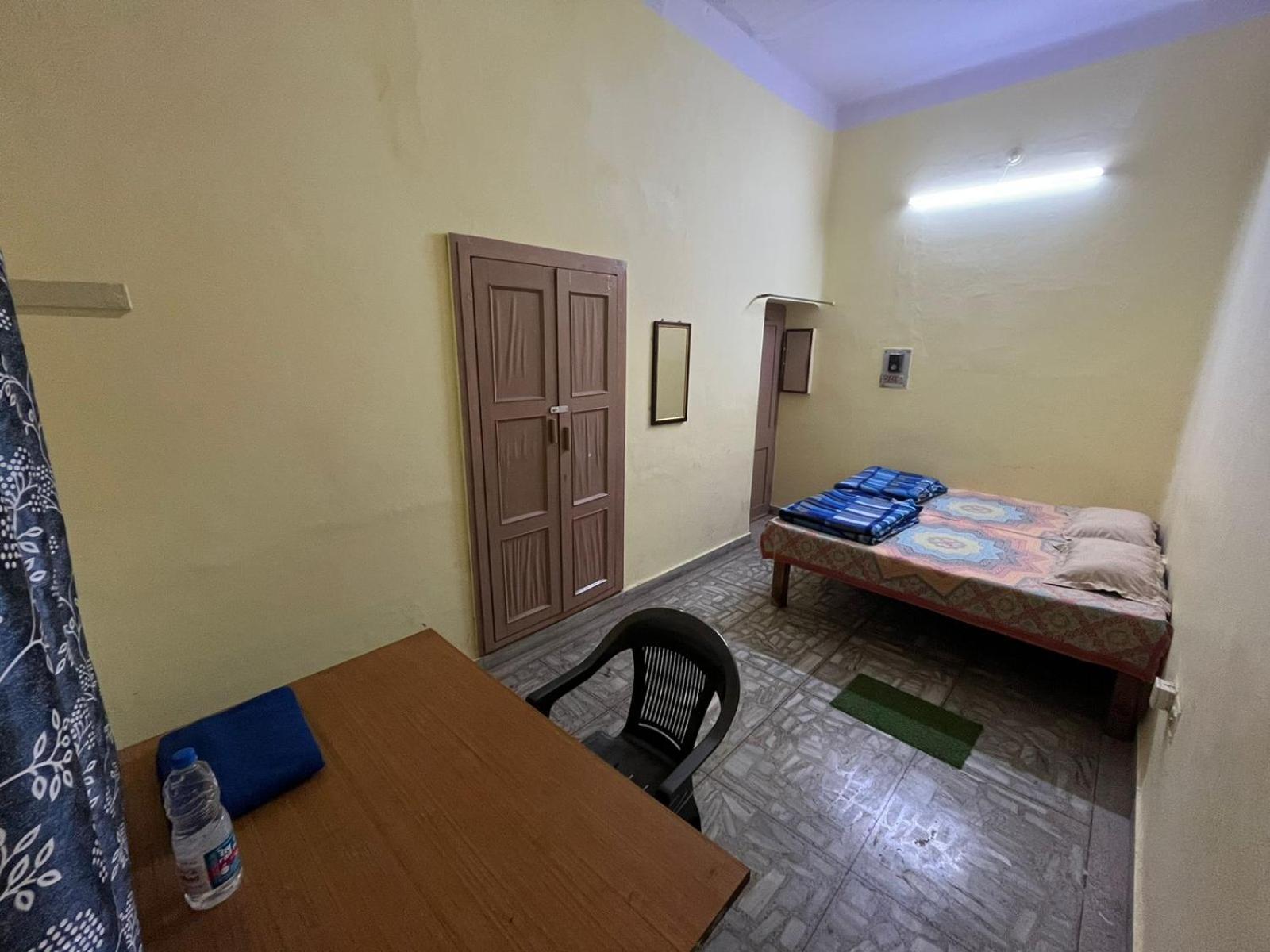 Vishwa Deva Homestay Varanasi Dış mekan fotoğraf