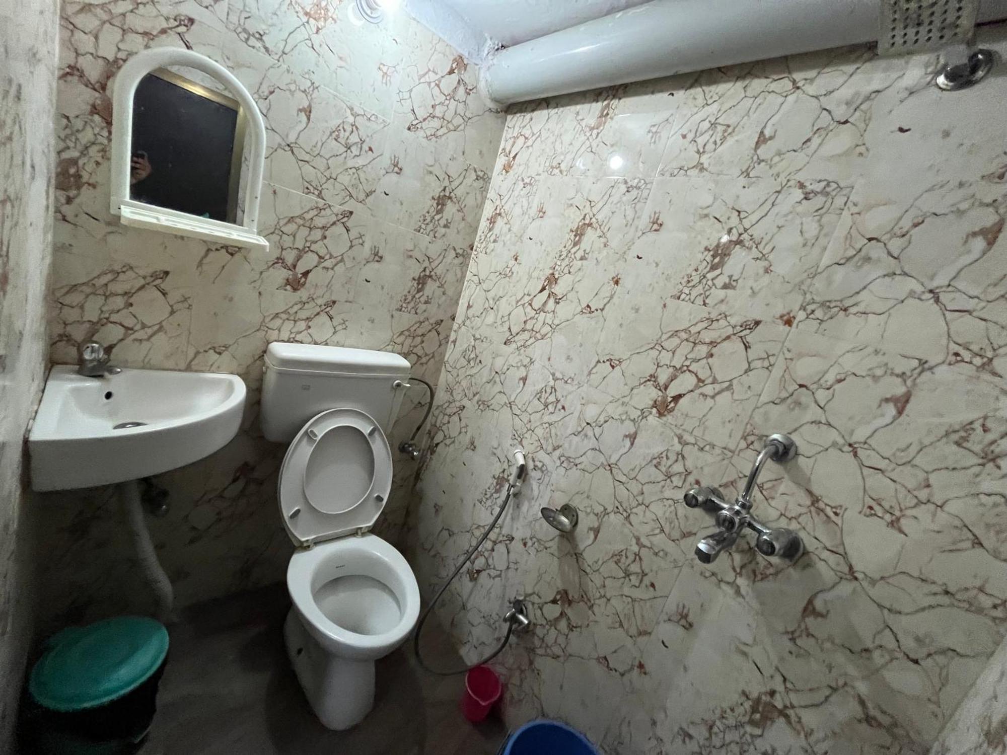 Vishwa Deva Homestay Varanasi Dış mekan fotoğraf